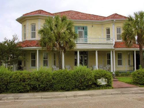 Caldwell House Bed & Breakfast Caldwell House Bed & Breakfast